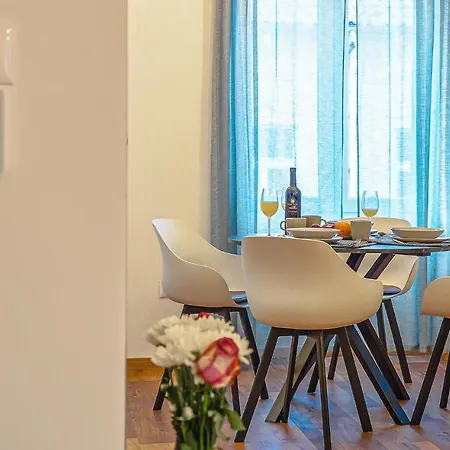 Awesome In With Wifi Apartman *